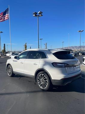 2020 Lincoln Nautilus Reserve