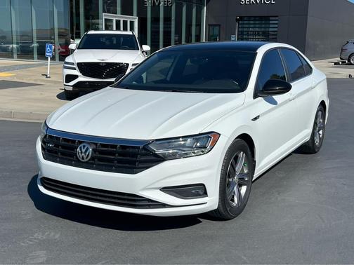 Pure White 2020 Volkswagen Jetta 1.4T R-Line