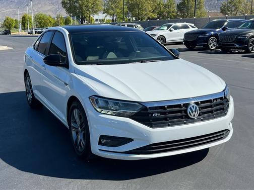 Pure White 2020 Volkswagen Jetta 1.4T R-Line