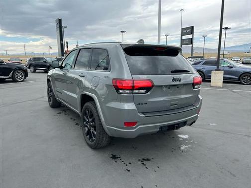 2020 Jeep Grand Cherokee Altitude