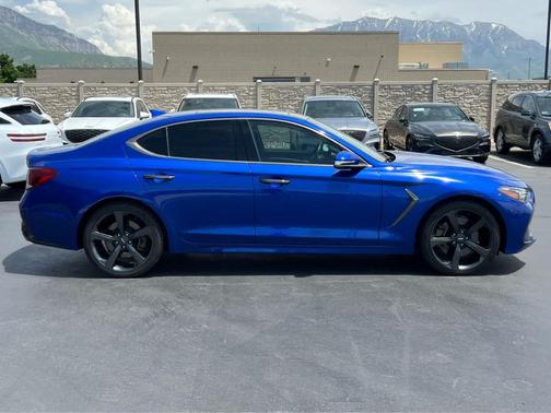 2020 Genesis G70 2.0T AWD