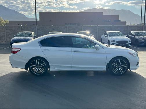 2017 Honda Accord Touring V6