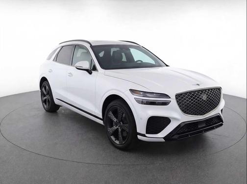 Matterhorn White 2022 Genesis GV70 3.5T AWD Sport