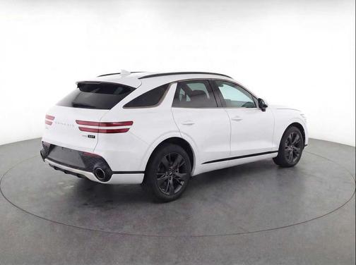 Matterhorn White 2022 Genesis GV70 3.5T AWD Sport
