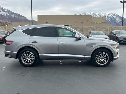 Savile Silver 2025 Genesis GV80 2.5T