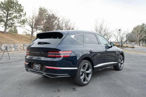 2025 Genesis GV80 2.5T