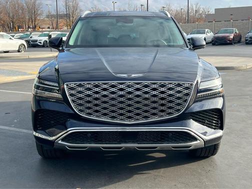 2025 Genesis GV80 2.5T