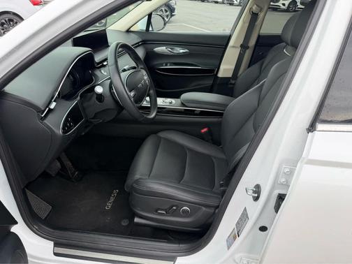 2025 Genesis GV70 2.5T AWD