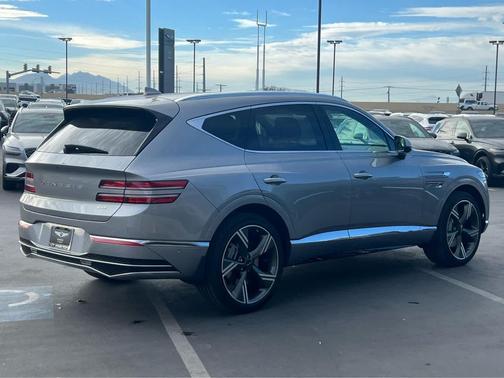 2026 Genesis GV80 2.5T