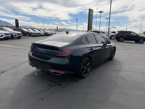 2023 Genesis G70 3.3T AWD