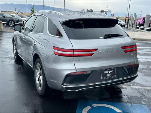 Savile Silver 2026 Genesis GV70 2.5T Advanced