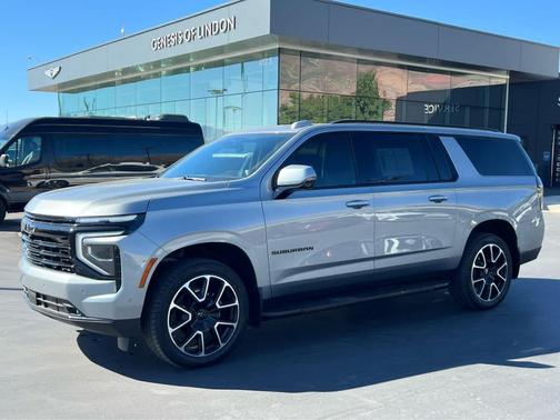 2025 Chevrolet Suburban RST