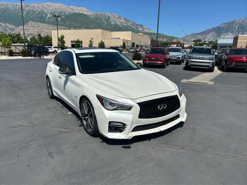 2016 INFINITI Q50 3.0t Sport