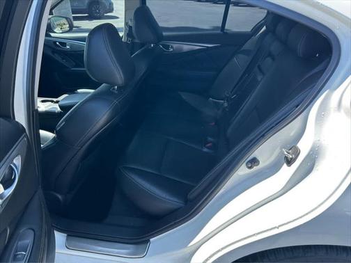 2016 INFINITI Q50 3.0t Sport