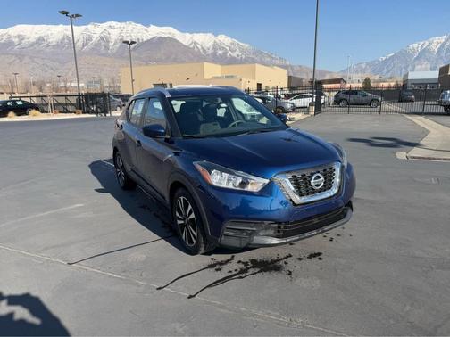 2019 Nissan Kicks SV