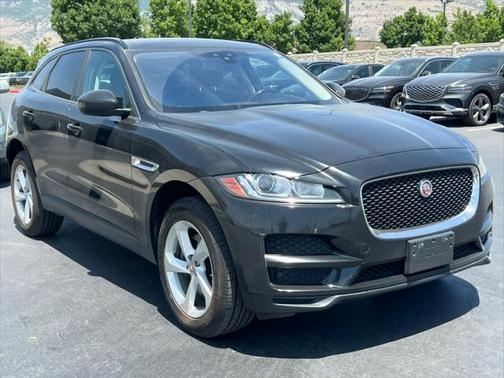 2017 Jaguar F-PACE 35t Premium