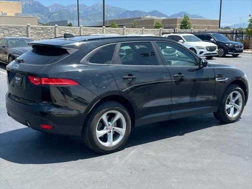 2017 Jaguar F-PACE 35t Premium