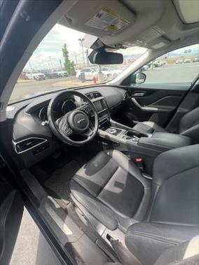 2017 Jaguar F-PACE 35t Premium