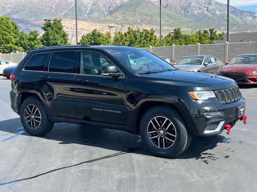 2017 Jeep Grand Cherokee Summit