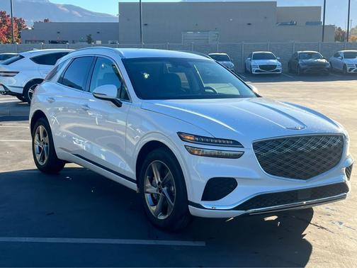 2026 Genesis GV70 2.5T