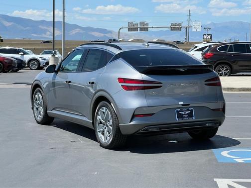 2025 Genesis GV60 Standard AWD