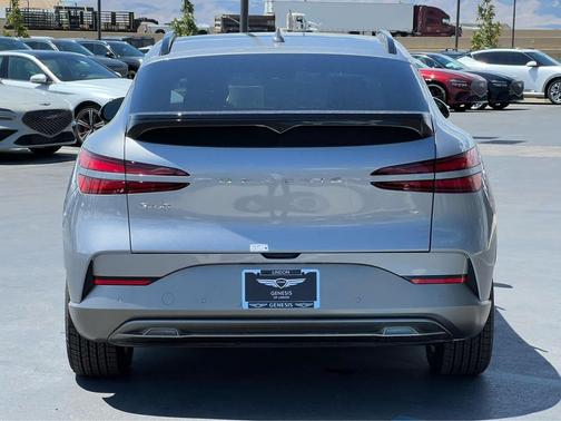 2025 Genesis GV60 Standard AWD