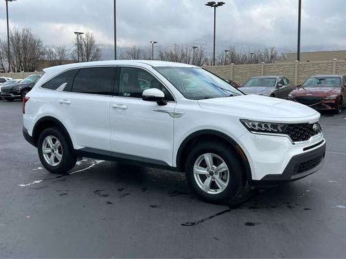 2021 Kia Sorento LX