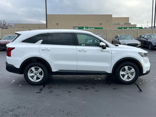 2021 Kia Sorento LX