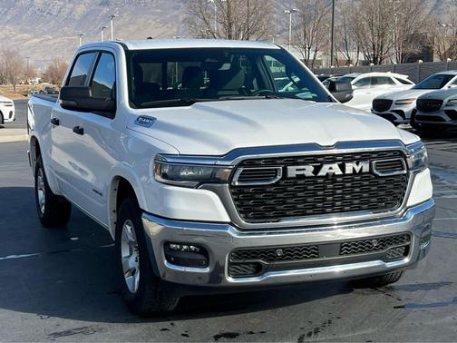 2025 RAM 1500 Big Horn/Lone Star