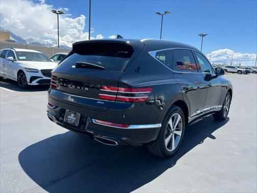 2024 Genesis GV80 2.5T