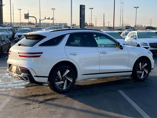 2026 Genesis GV70 3.5T Sport Advanced