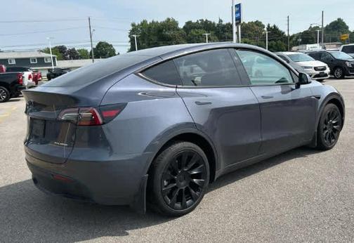 2023 Tesla Model Y Long Range Dual Motor All-Wheel Drive