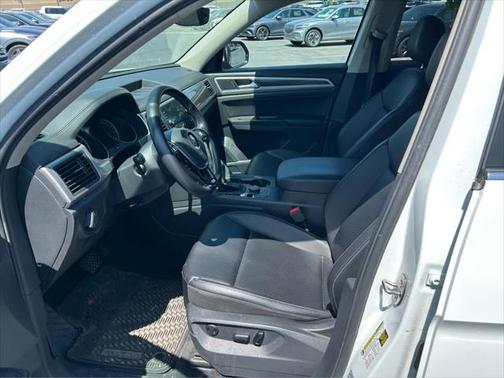 2018 Volkswagen Atlas 3.6L SE w/Technology