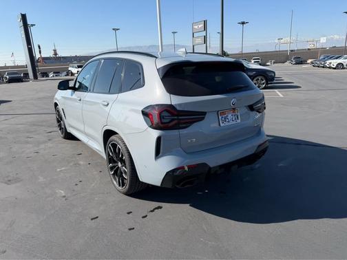 2023 BMW X3 M40i