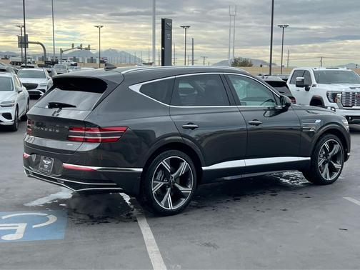 2026 Genesis GV80 2.5T