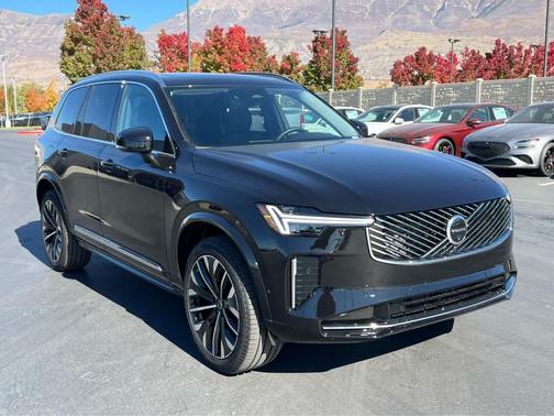 2026 Volvo XC90 B5 Plus 7-Seater