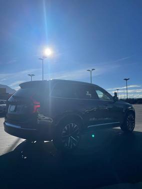 2026 Volvo XC90 B5 Plus 7-Seater