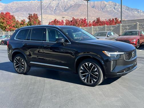 2026 Volvo XC90 B5 Plus 7-Seater