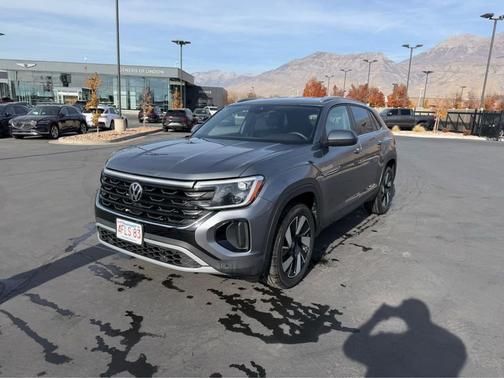 2024 Volkswagen Atlas Cross Sport 2.0T SE w/Technology 4MOTION