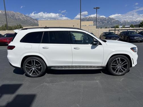 Polar White 2021 Mercedes-Benz GLS 580 4MATIC