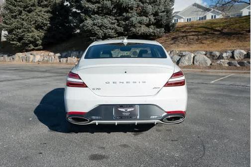 2025 Genesis G70 2.5T AWD