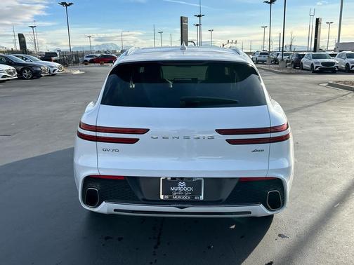 2023 Genesis GV70 2.5T AWD