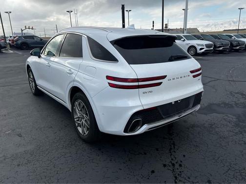 2023 Genesis GV70 2.5T AWD