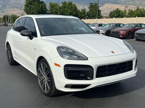 2020 Porsche Cayenne Turbo S
