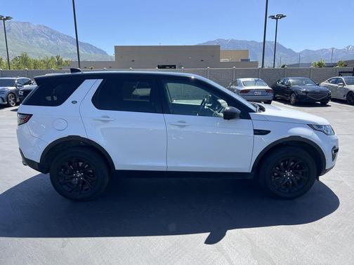 Fuji White 2019 Land Rover Discovery Sport HSE