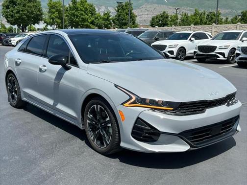 2022 Kia K5 GT-Line