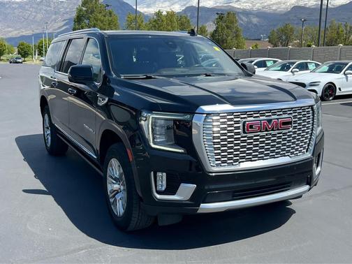 Onyx Black 2022 GMC Yukon XL Denali