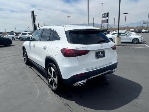 2024 Mercedes-Benz GLA 250 Base