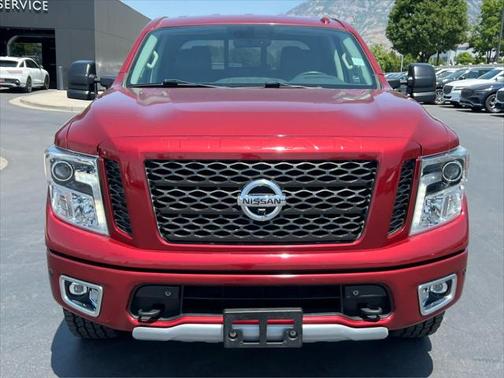2018 Nissan Titan PRO-4X