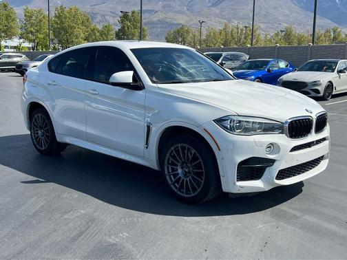 Alpine White 2015 BMW X6 M AWD 4dr